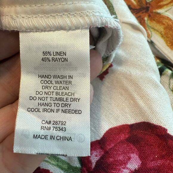 C&C California Shorts Sz 8 White Floral Beaded Belt Linen Blend Boho Festival - Picture 7 of 11